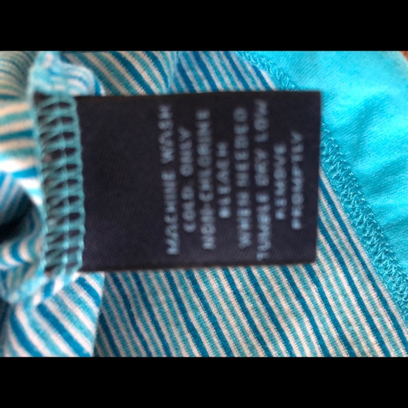 Women’s long sleeve tee. - Picture 4 of 7